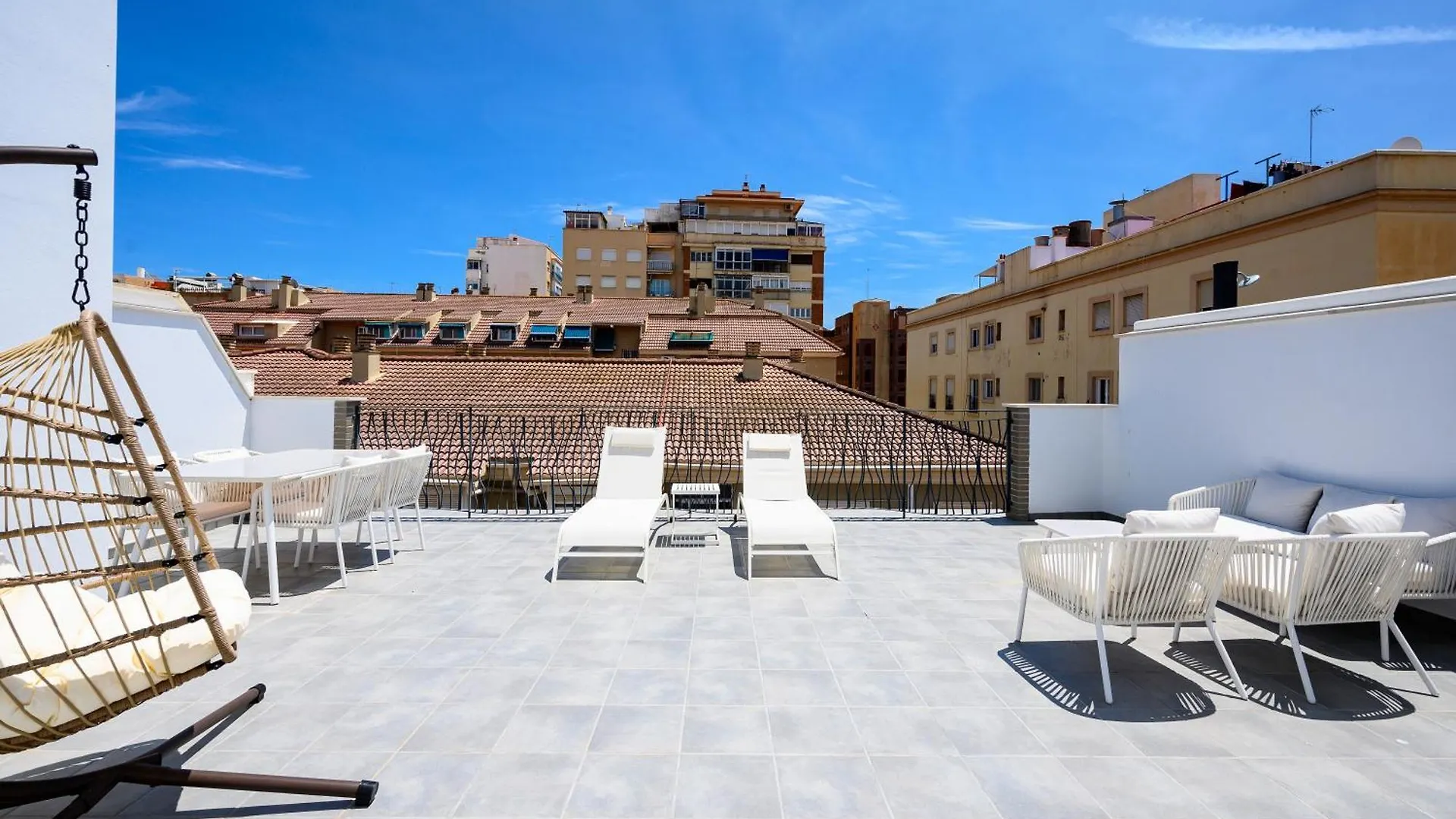 Nuevo! En El Centro! 1M Metro, Zambrano Y Con Parking Apartment Malaga
