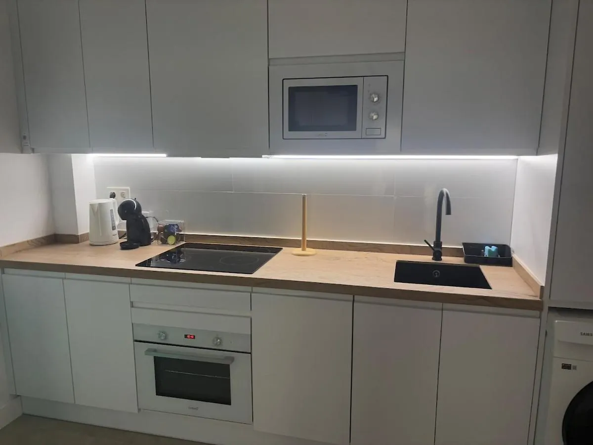 Nuevo! En El Centro! 1M Metro, Zambrano Y Con Parking Apartment Malaga