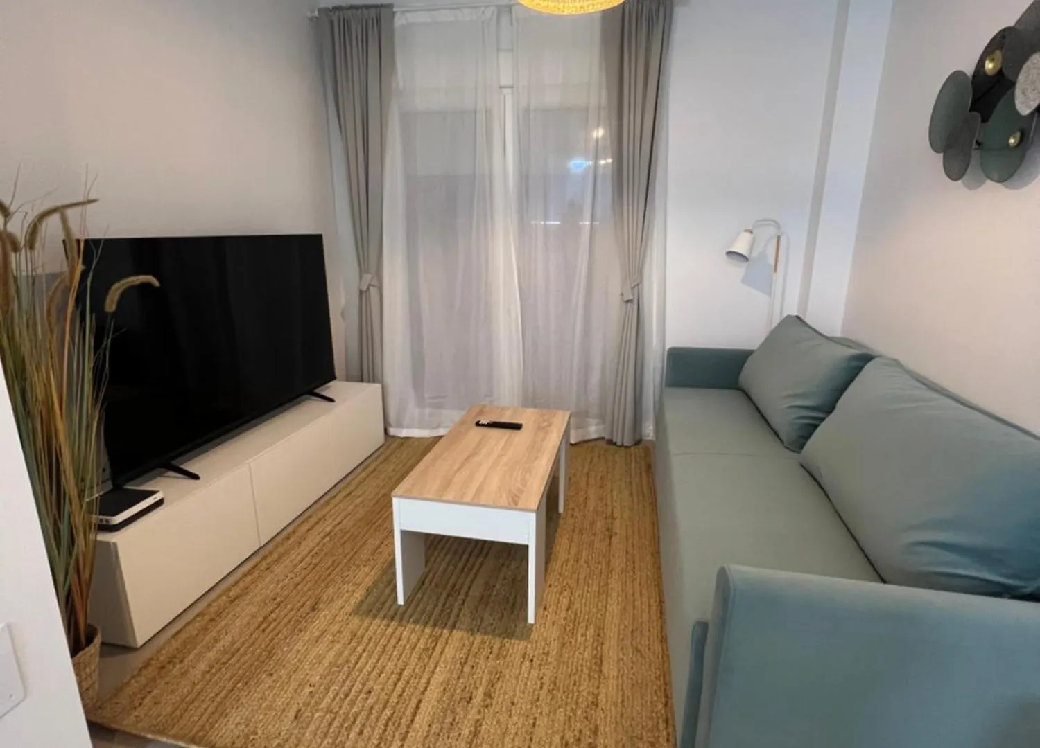 Nuevo! En El Centro! 1M Metro, Zambrano Y Con Parking Apartment Malaga