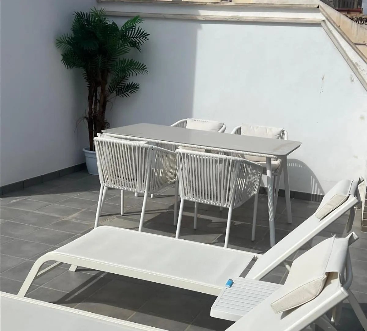 Nuevo! En El Centro! 1M Metro, Zambrano Y Con Parking Appartement Málaga Spanje